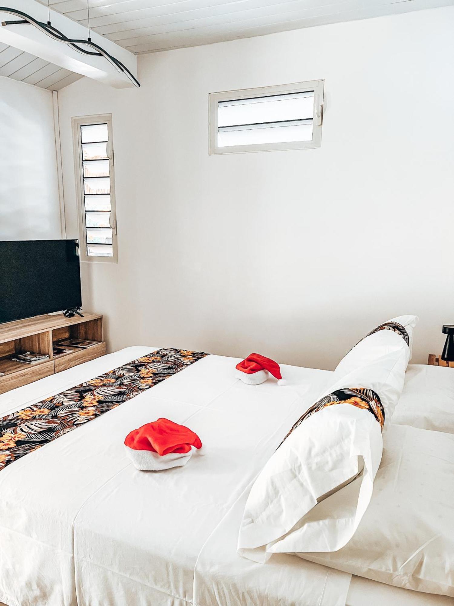 Vaikea Fare Apartment Mahina Exterior photo